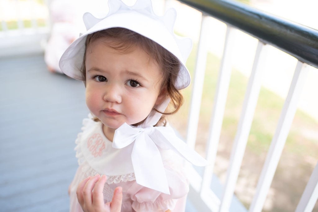 White Classic Bonnet